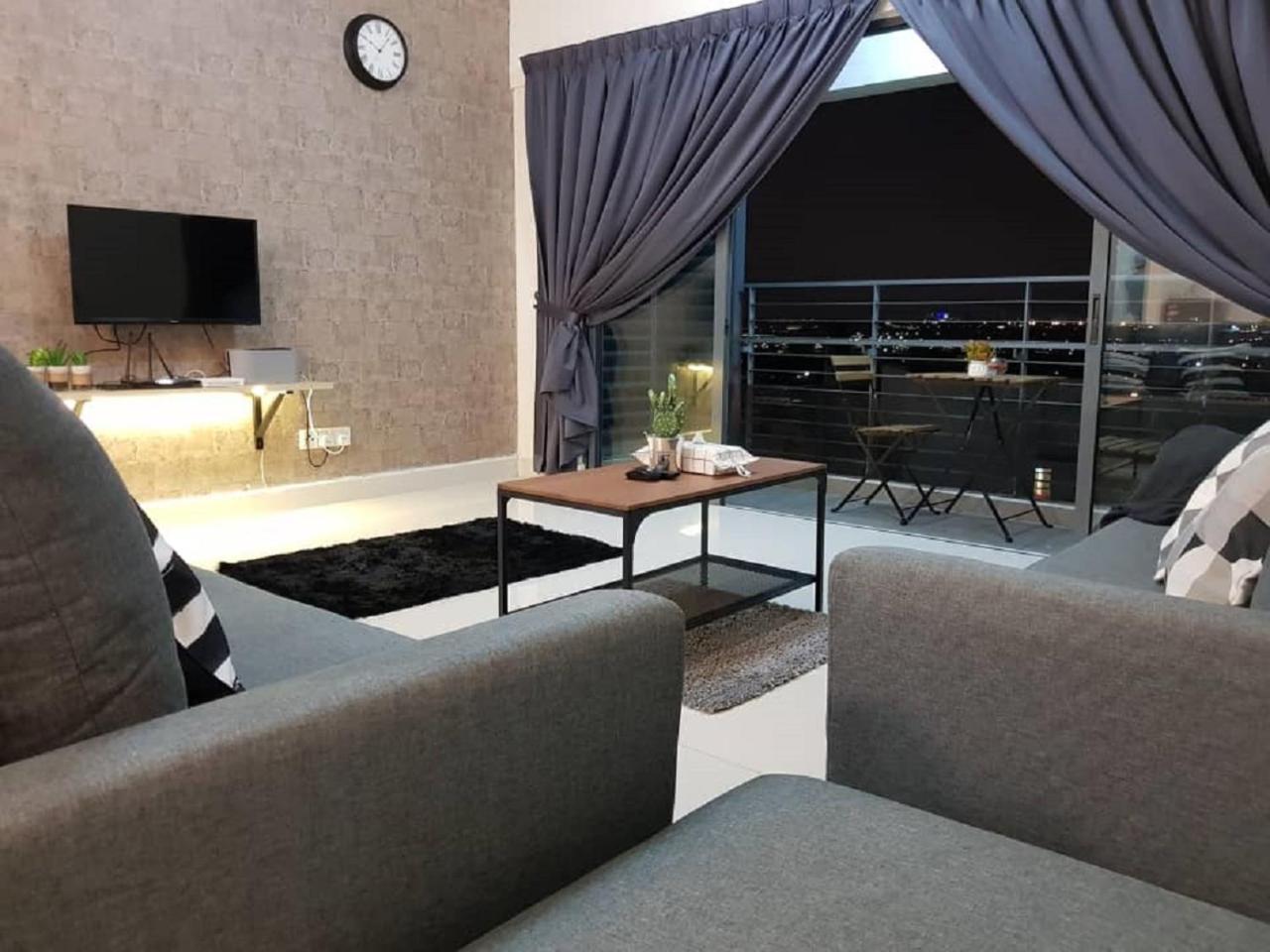 Puchong 8-12 Pax 5Min Lrt Cozy Apartment Ioi Mall Экстерьер фото